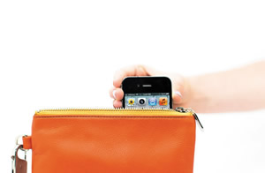 The Everpurse has a docking station that charges all your gadgets | Photo courtesy of Everpurse 