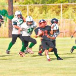 Nalu Pikini-Villon tries to break away