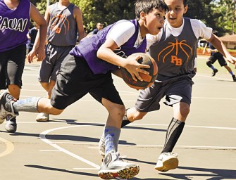 Waimea Town Plays Ball