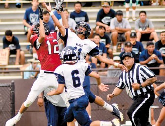 Waimea Stands Its Ground Against Red Raiders