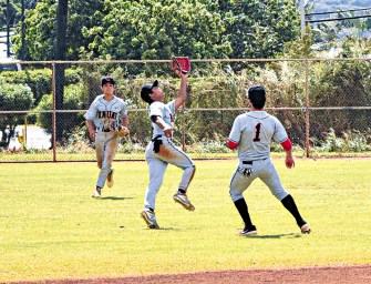 Kaua‘i Plays Hardball With Lahainaluna